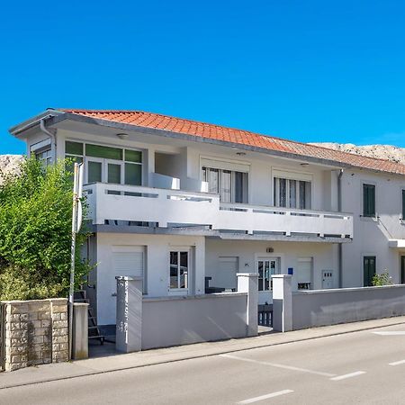 Apartments Nada & Ivan With Terrace Baška Exterior foto